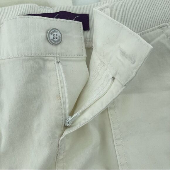 Gloria Vanderbilt Petites Crystal White Ribbed Utility Skimmer Capri Pants 4P - Picture 4 of 16